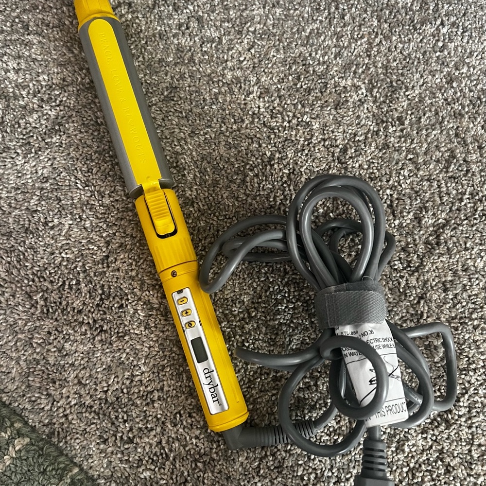 Drybar Vibrant Yellow Styling Iron